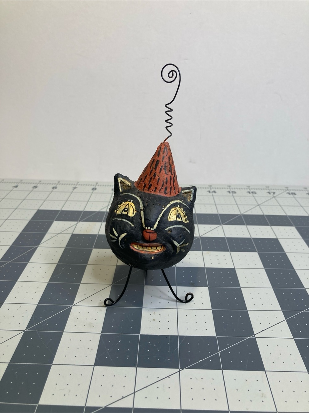 Vintage Style Retro Folk Art Grinning Black Cat In Witches Hat Halloween 6”